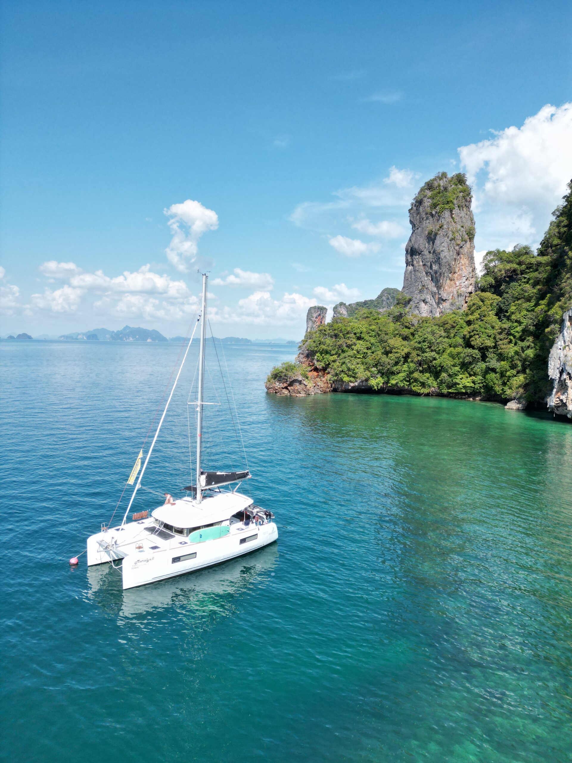 Youngline-Katamaran – Phuket - Bild 2