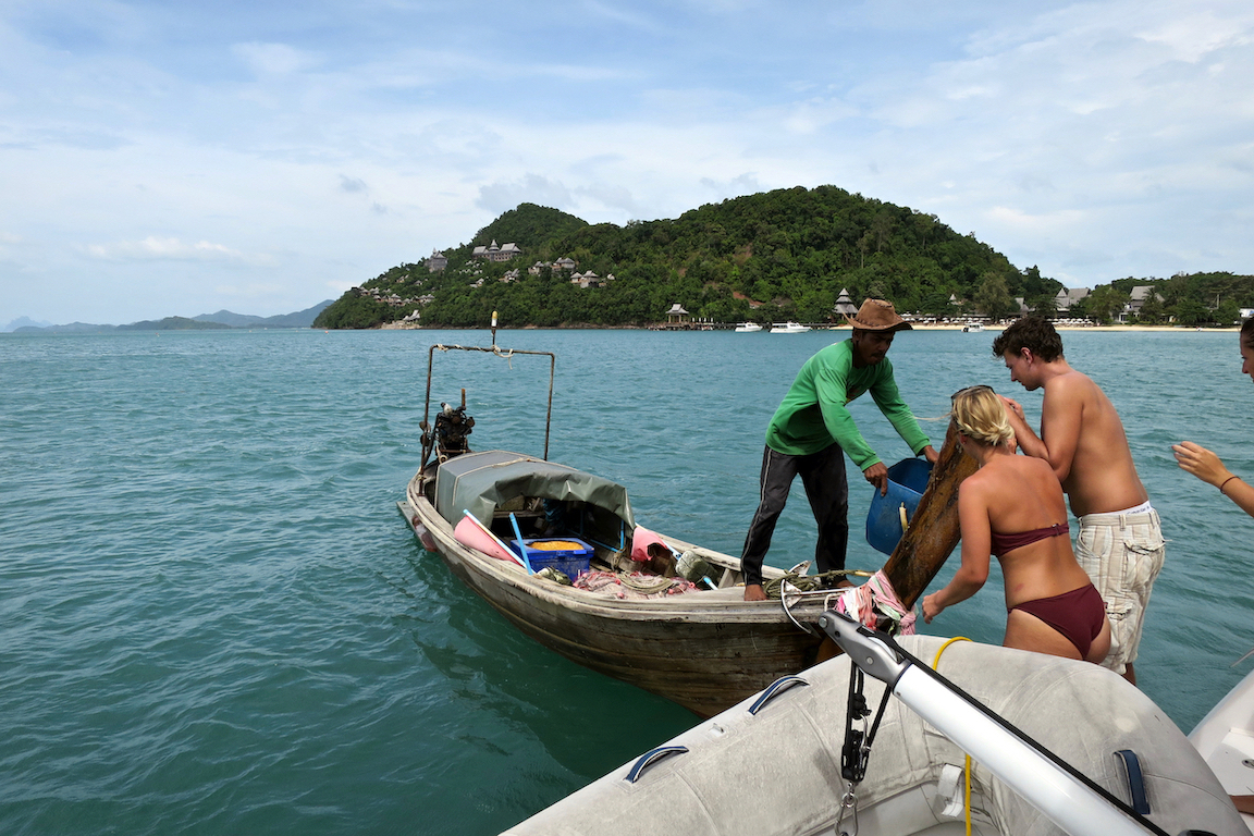 Youngline-Katamaran – Phuket - Bild 4